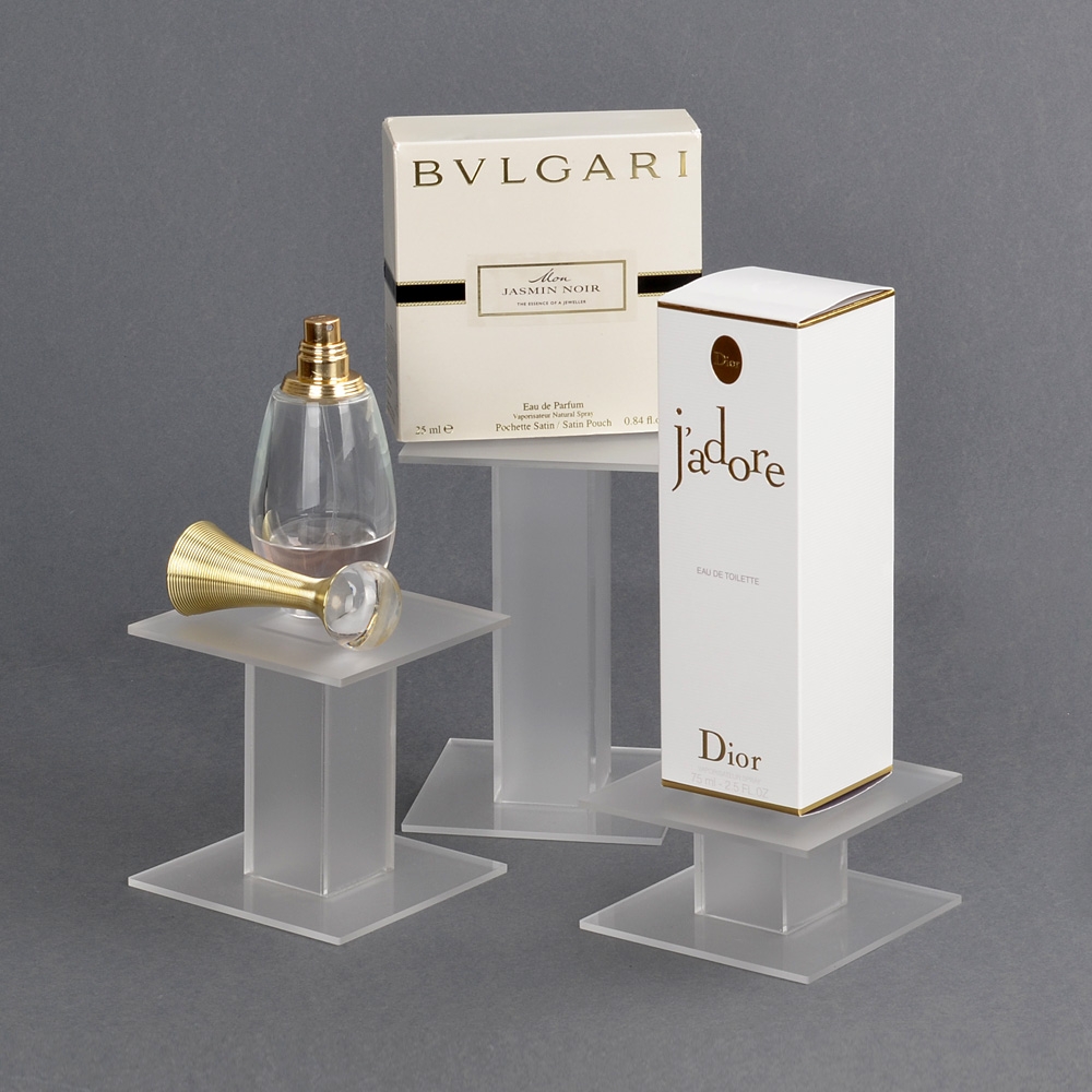 Plexiglass Risers Display ¦ Slimline Warehouse